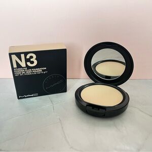 Mac Studio Fix powder plus foundation N3 0.52OZ/15g